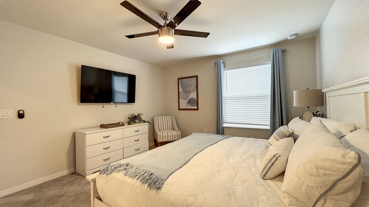 Photo of Bedroom in Loughman