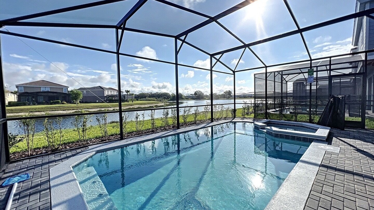 Photo of Outdoor in Loughman
