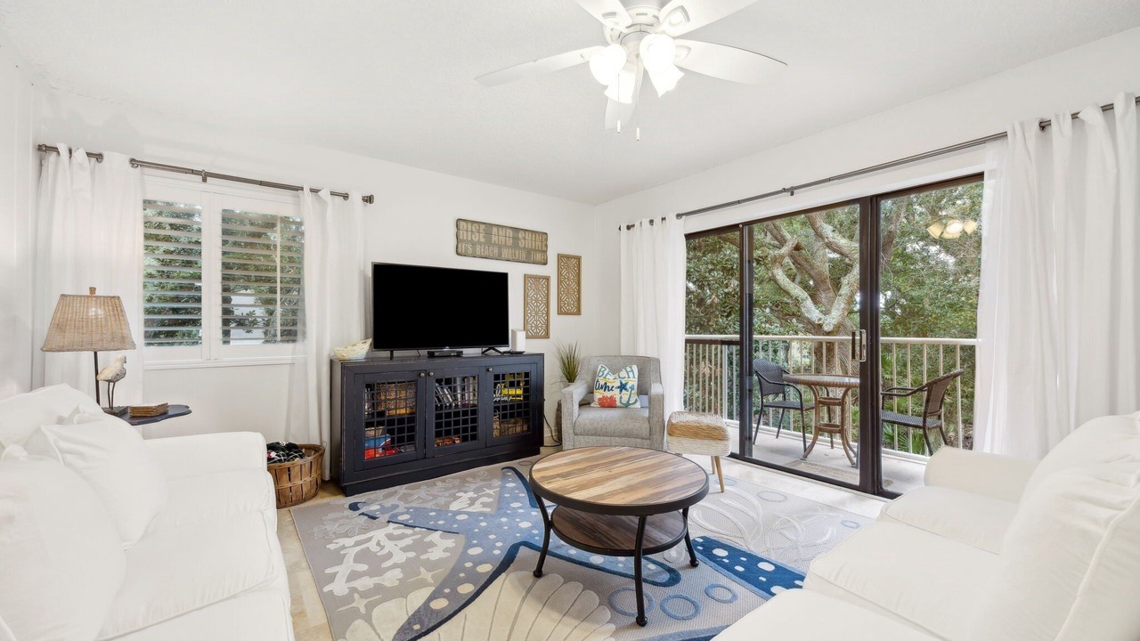 Photo of Livingroom in Fernandina Beach