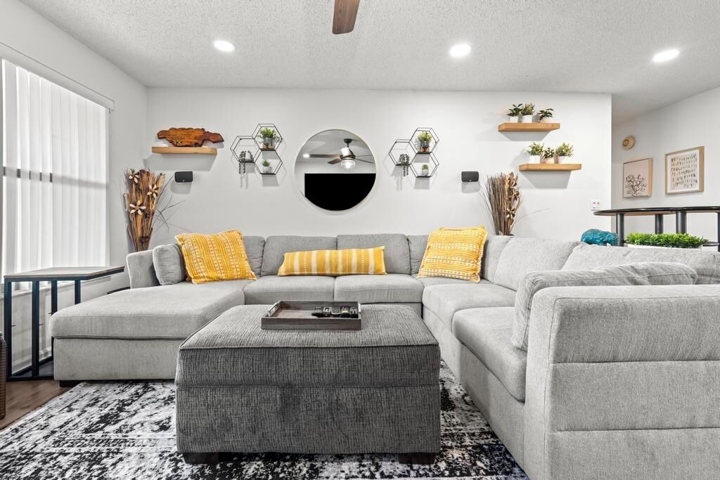 Photo of Livingroom in Royal Palm Beach