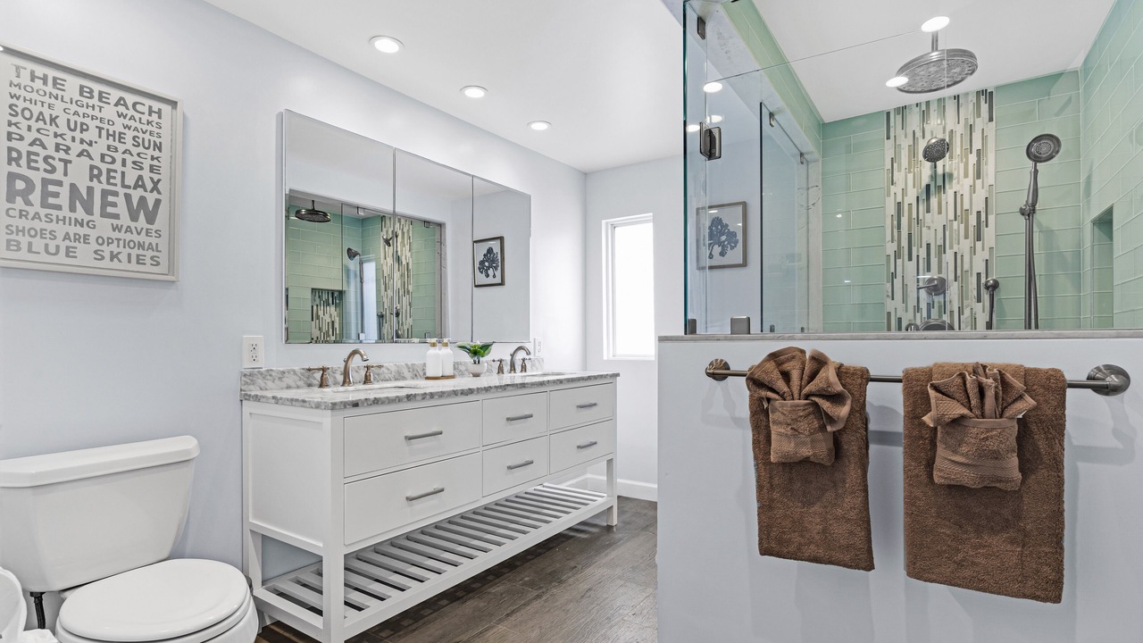 Photo of Bathroom in Lighthouse Point