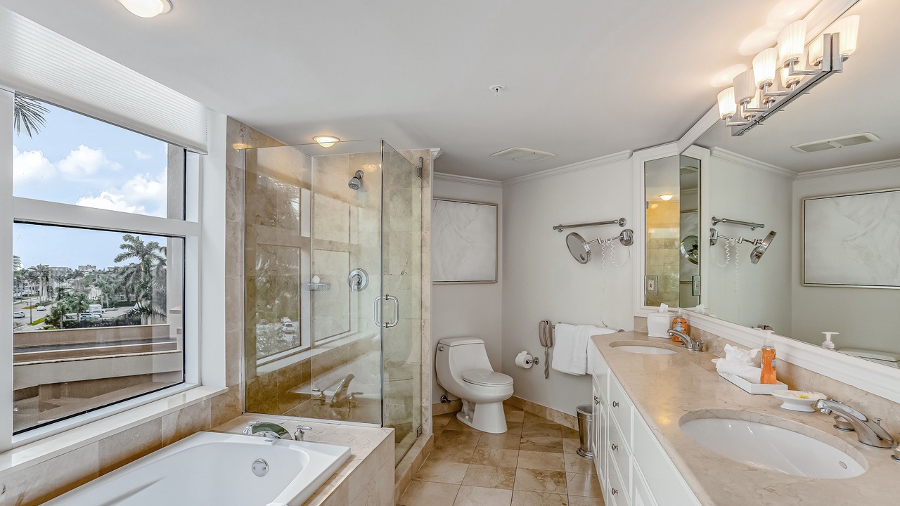 Photo of Bathroom in Marco Island