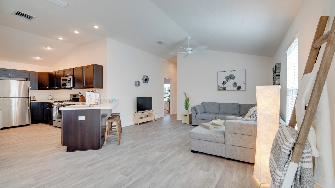 Photo of Bedroom in Lady Lake