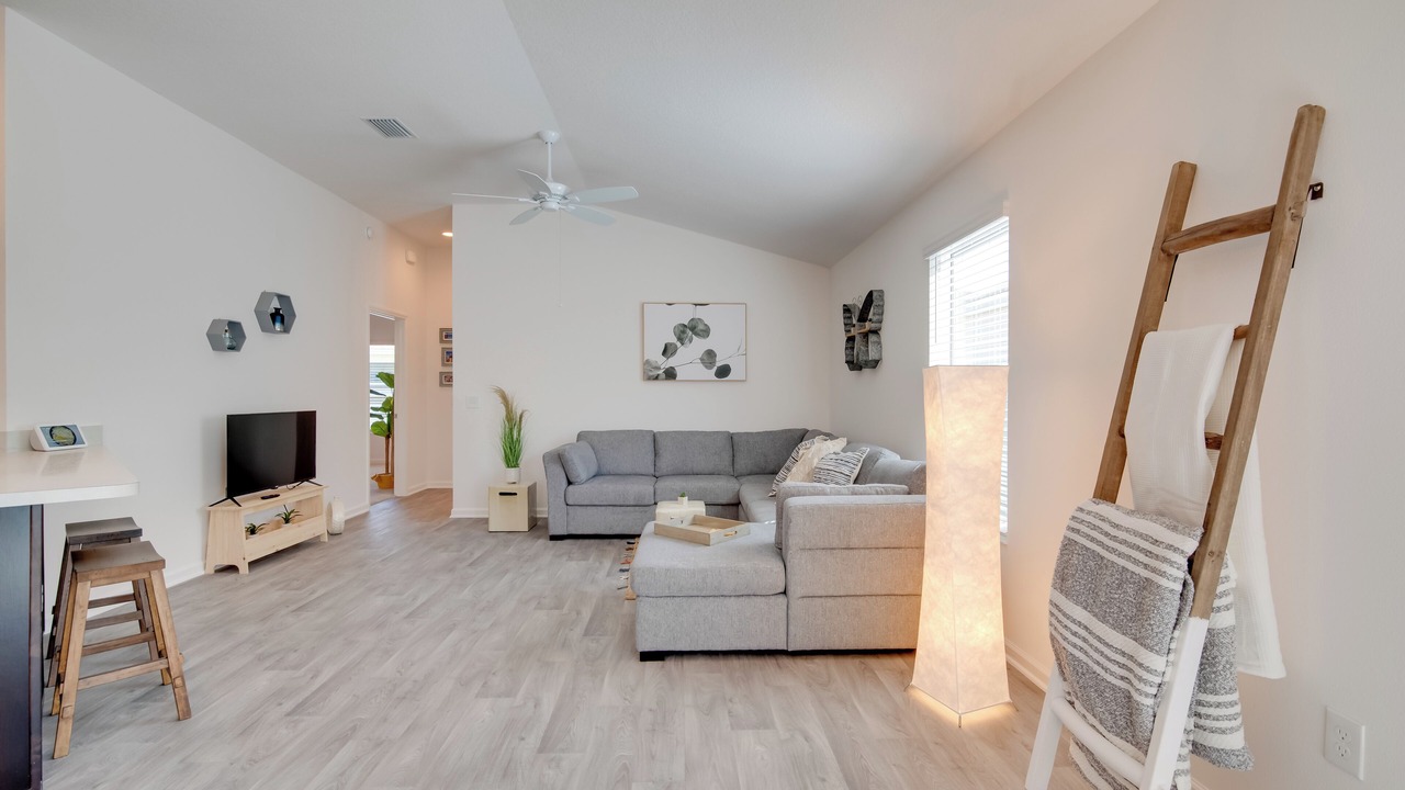 Photo of Livingroom in Lady Lake