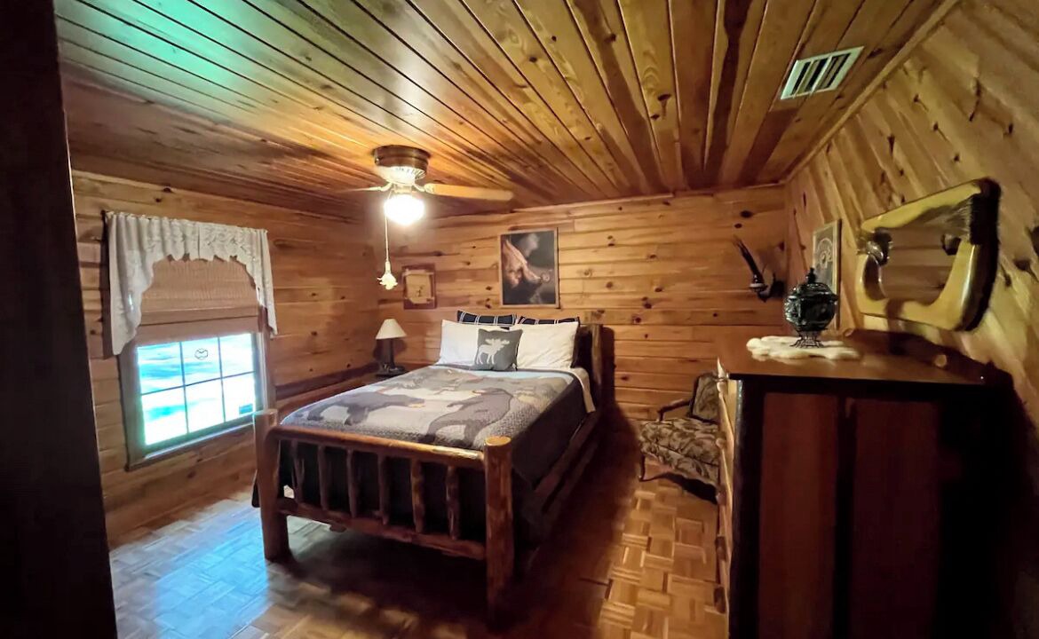 Photo of Bedroom in Silver Springs