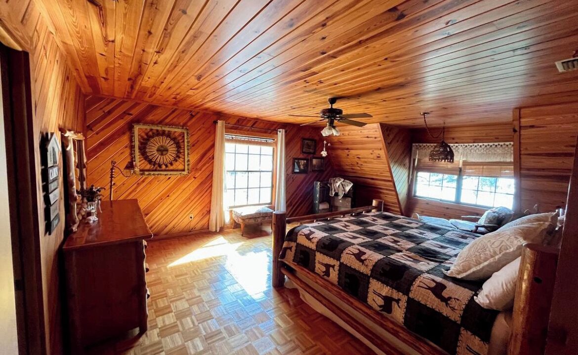 Photo of Bedroom in Silver Springs