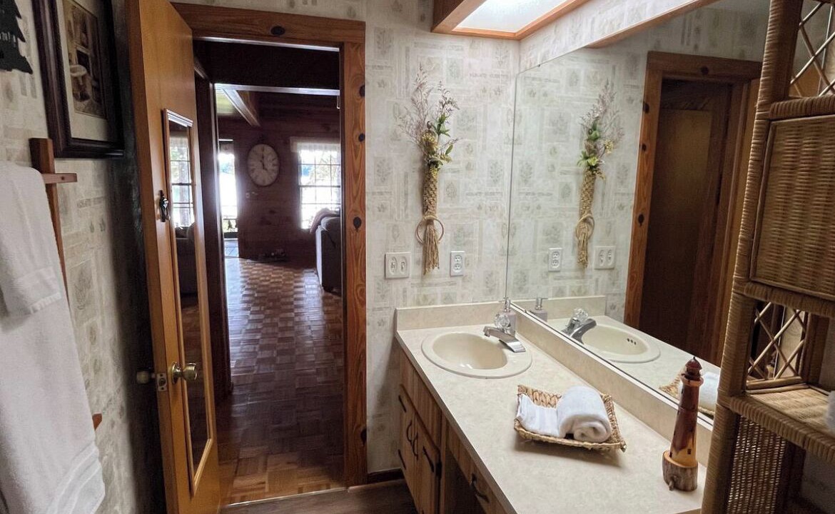Photo of Bathroom in Silver Springs