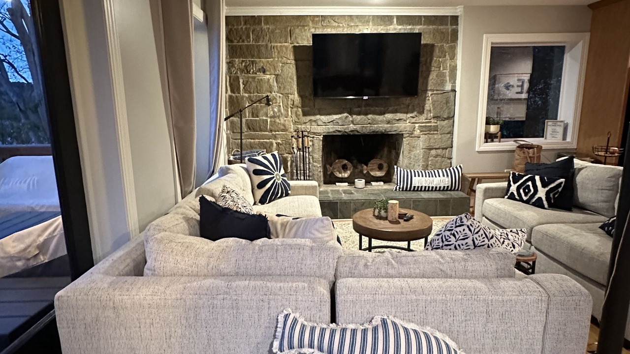 Photo of Livingroom in Anderson