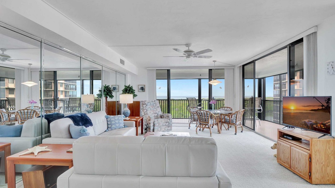 Photo of Bedroom in Vanderbilt Beach