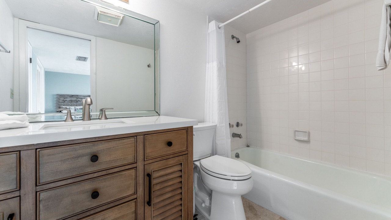 Photo of Bathroom in Ormond-by-the-Sea
