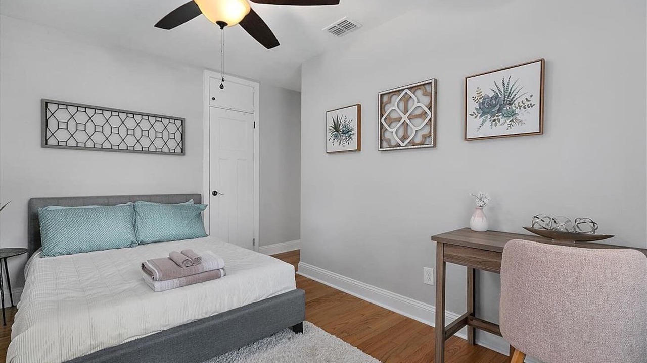 Photo of Bedroom in Avondale