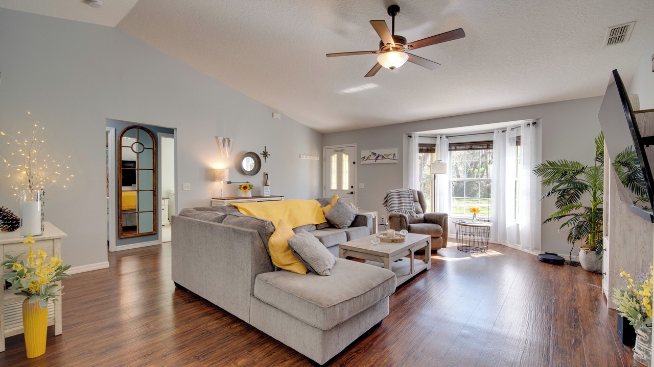Photo of Bedroom in Homosassa