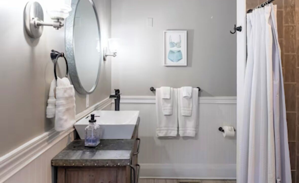Photo of Bathroom in South Seminole Heights