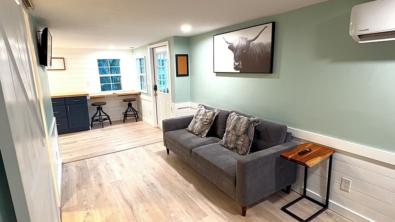 Photo of Livingroom in Fish Hawk