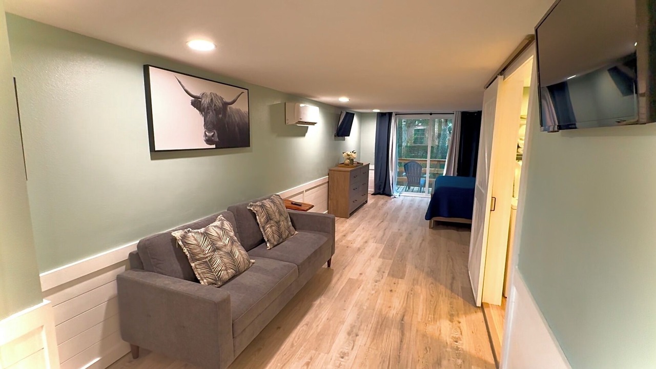 Photo of Livingroom in Fish Hawk