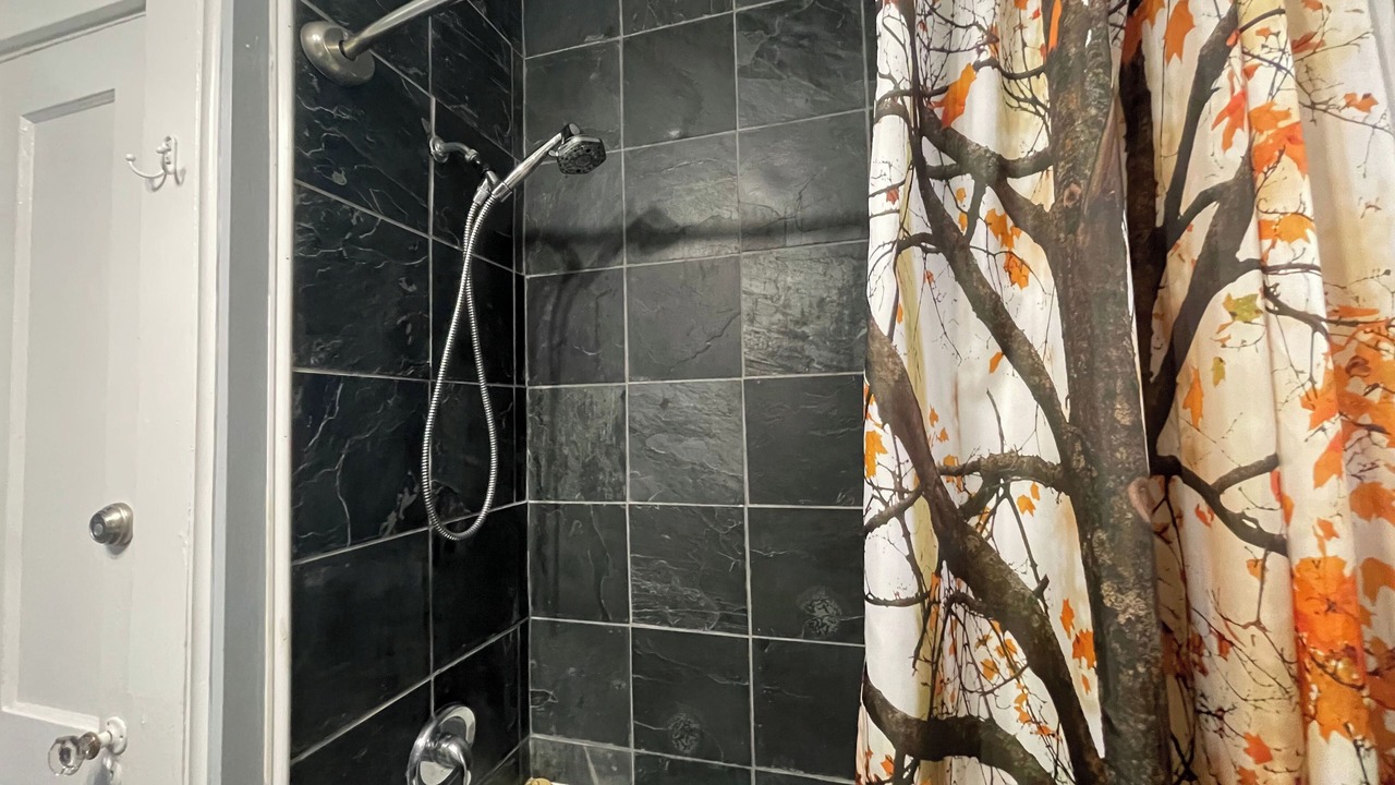 Photo of Bathroom in Murray Hill