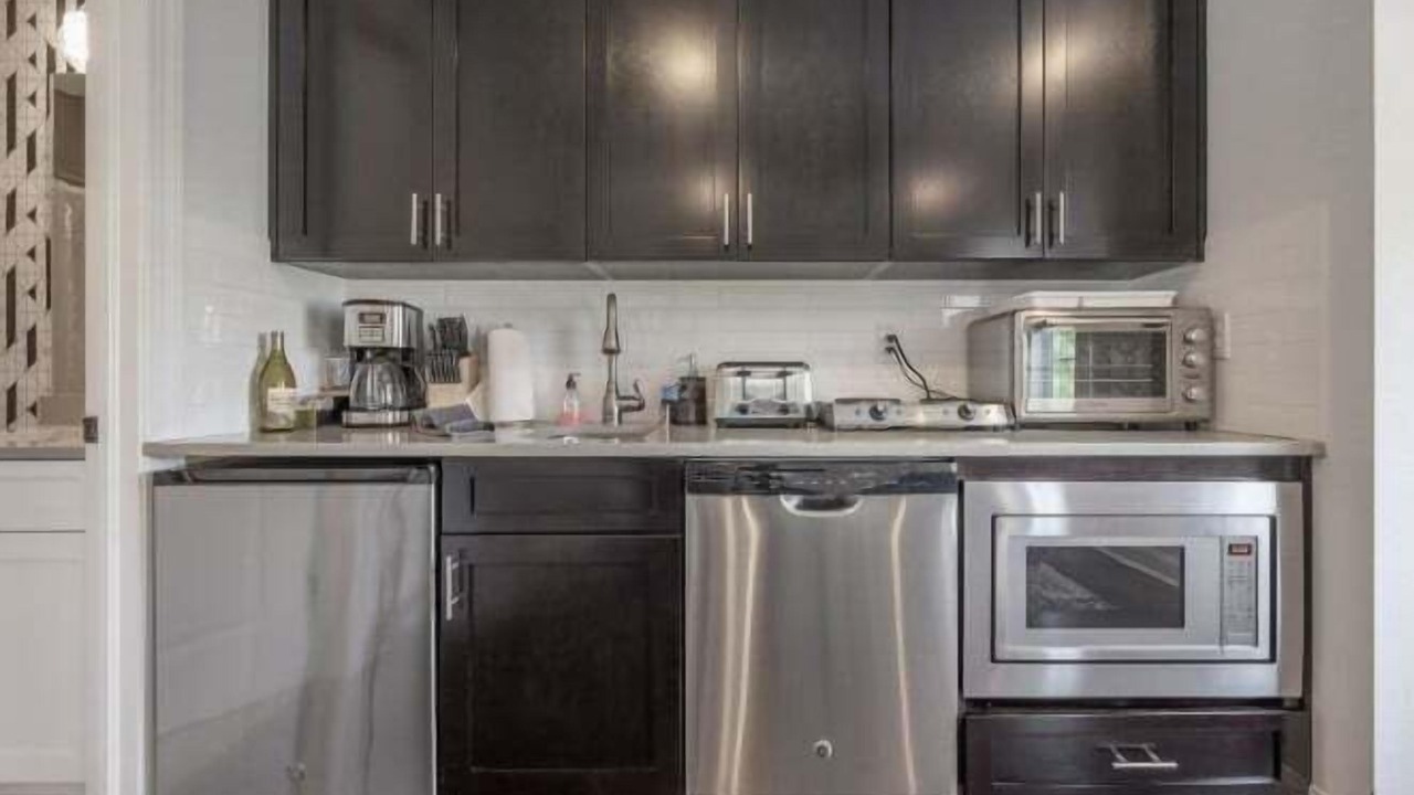 Photo of Kitchen in North Hyde Park