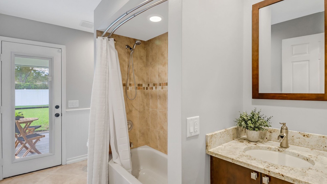 Photo of Bathroom in Willoughby Acres