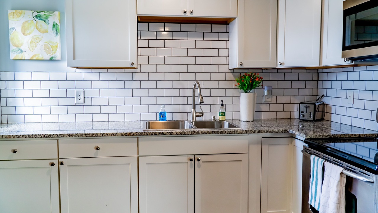 Photo of Kitchen in Lakeshore South