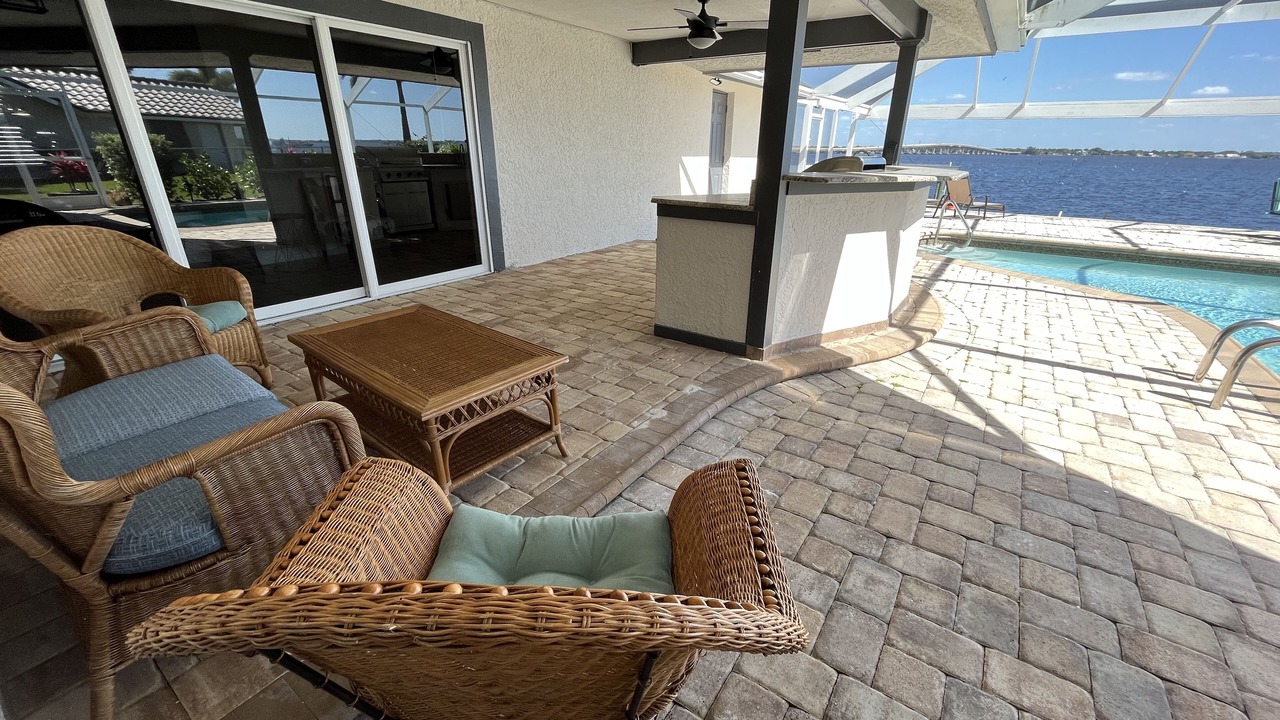 Photo of Patio Balcony in Caloosahatchee