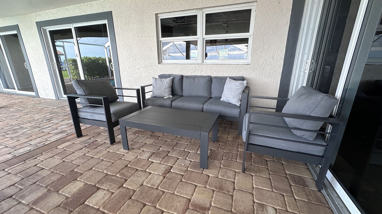 Photo of Patio Balcony in Caloosahatchee