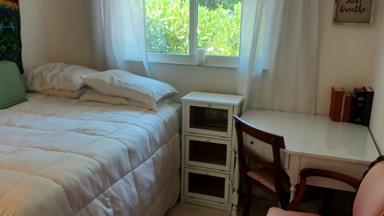 Photo of Bedroom in Bay Isle