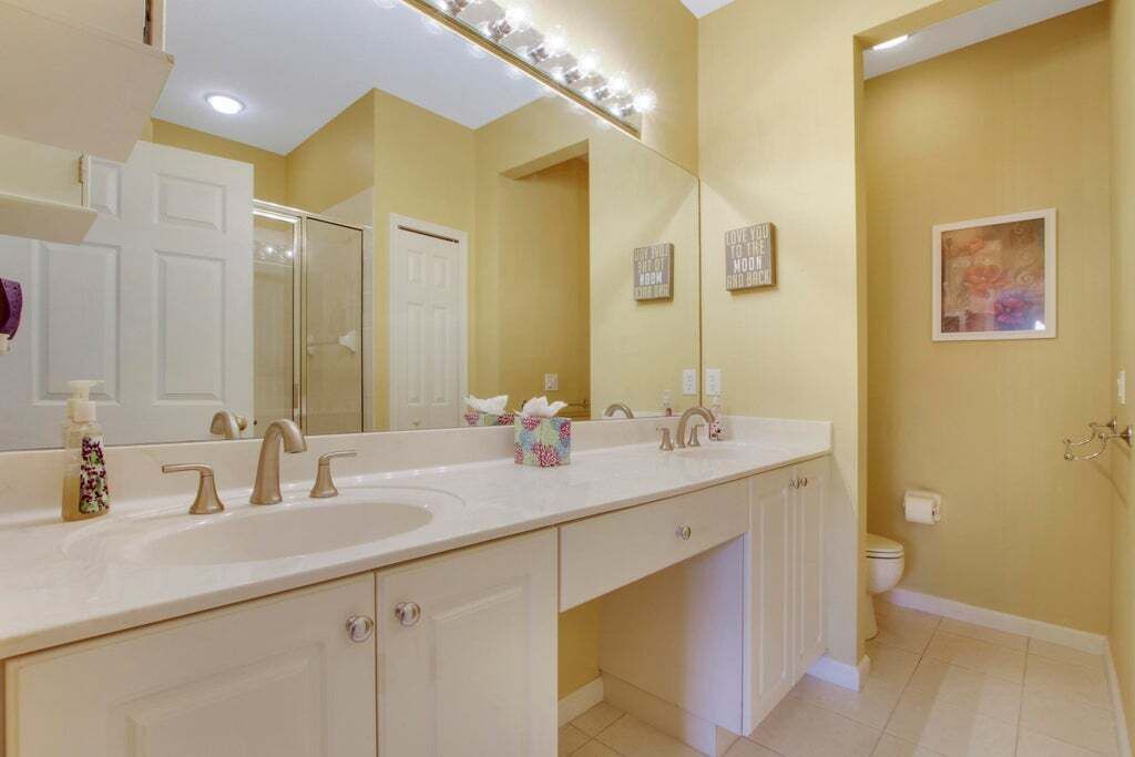 Photo of Bathroom in Port Saint Lucie