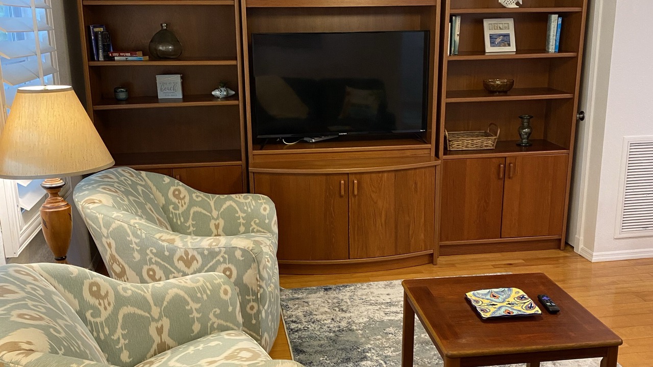 Photo of Livingroom in Crescent Beach