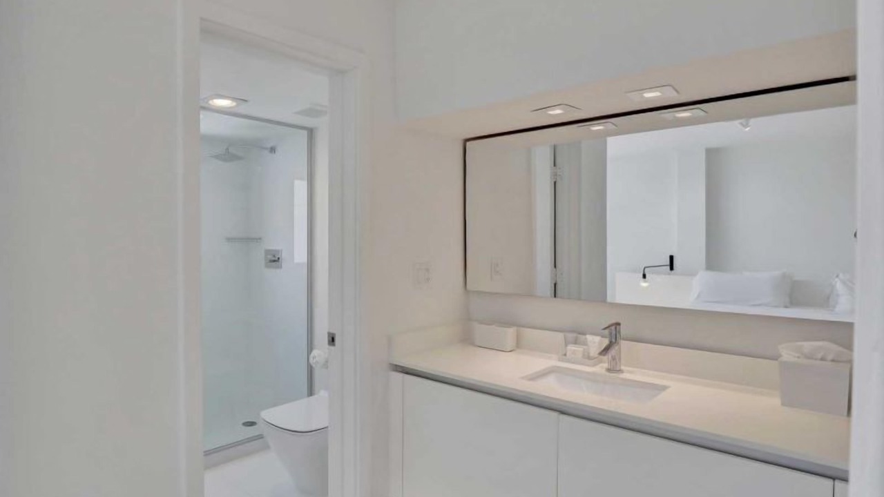 Photo of Bathroom in Key Biscayne