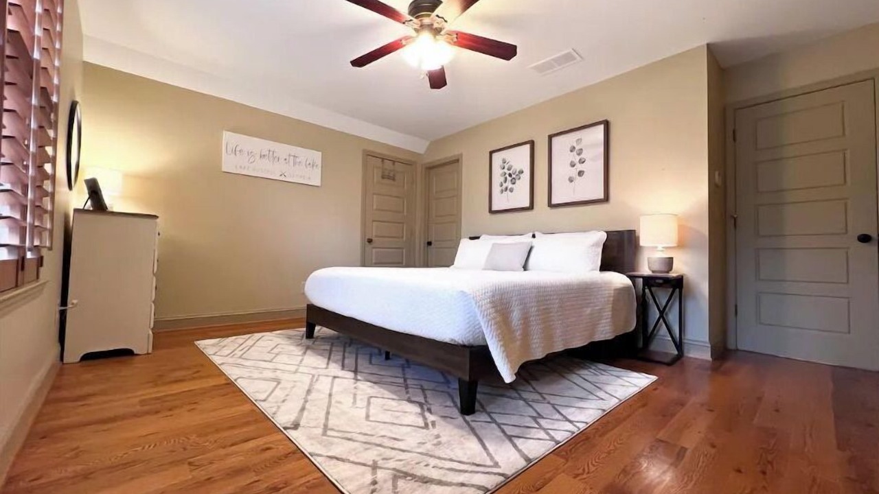 Photo of Bedroom in Elberton
