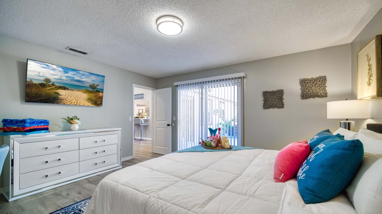 Photo of Bedroom in Orange Park
