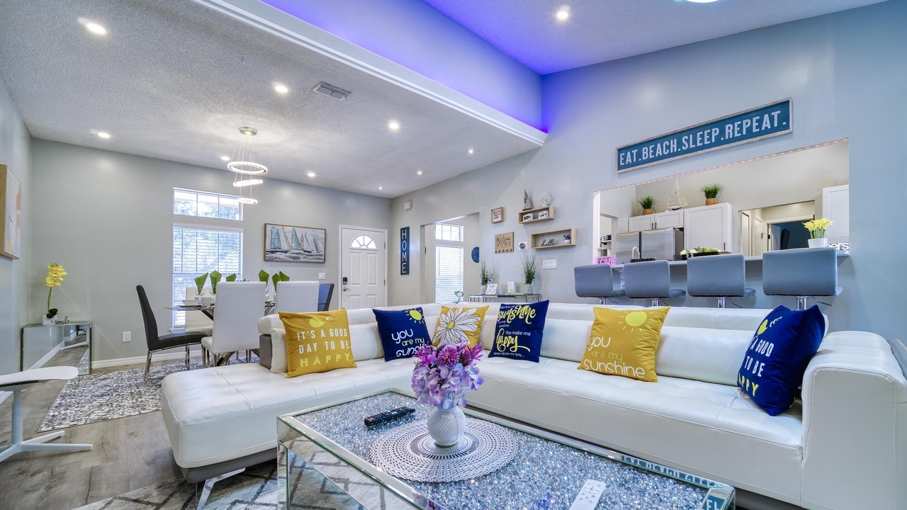 Photo of Livingroom in Orange Park