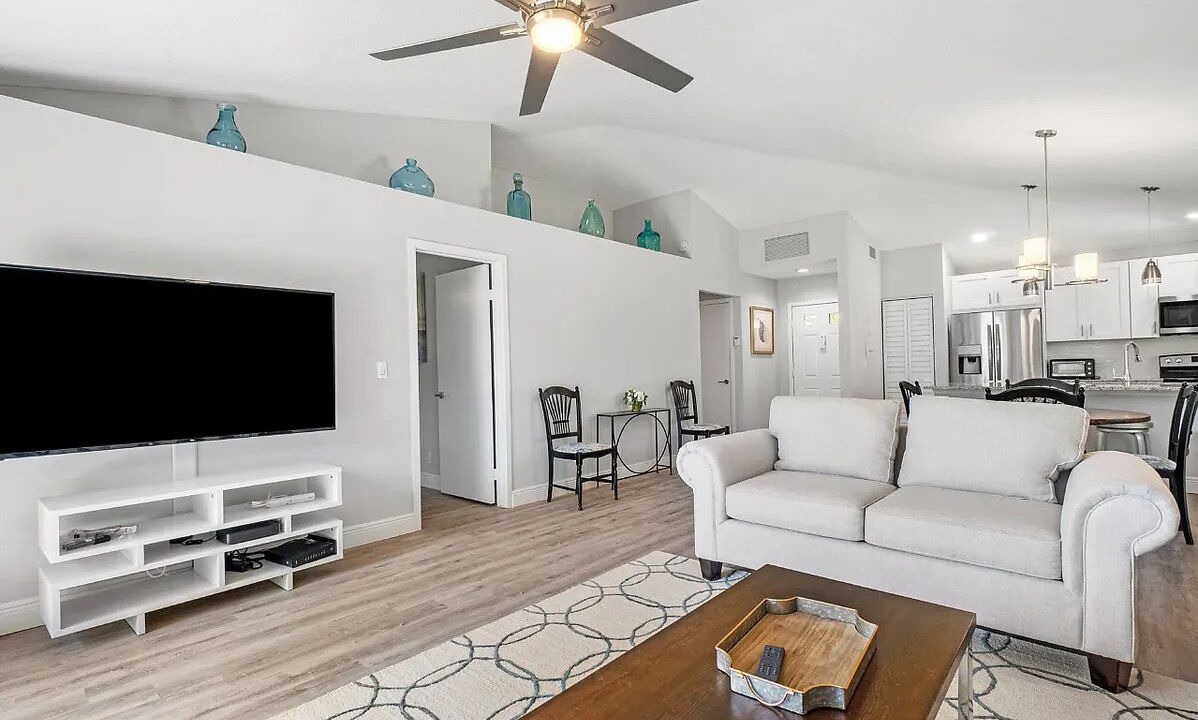 Photo of Bedroom in Palm Beach Gardens