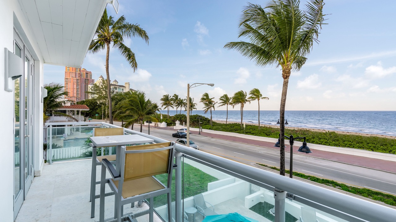 Photo of Patio Balcony in Birch Park Finger Streets