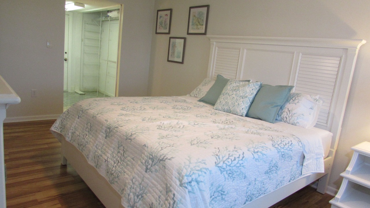 Photo of Bedroom in Ponce Inlet