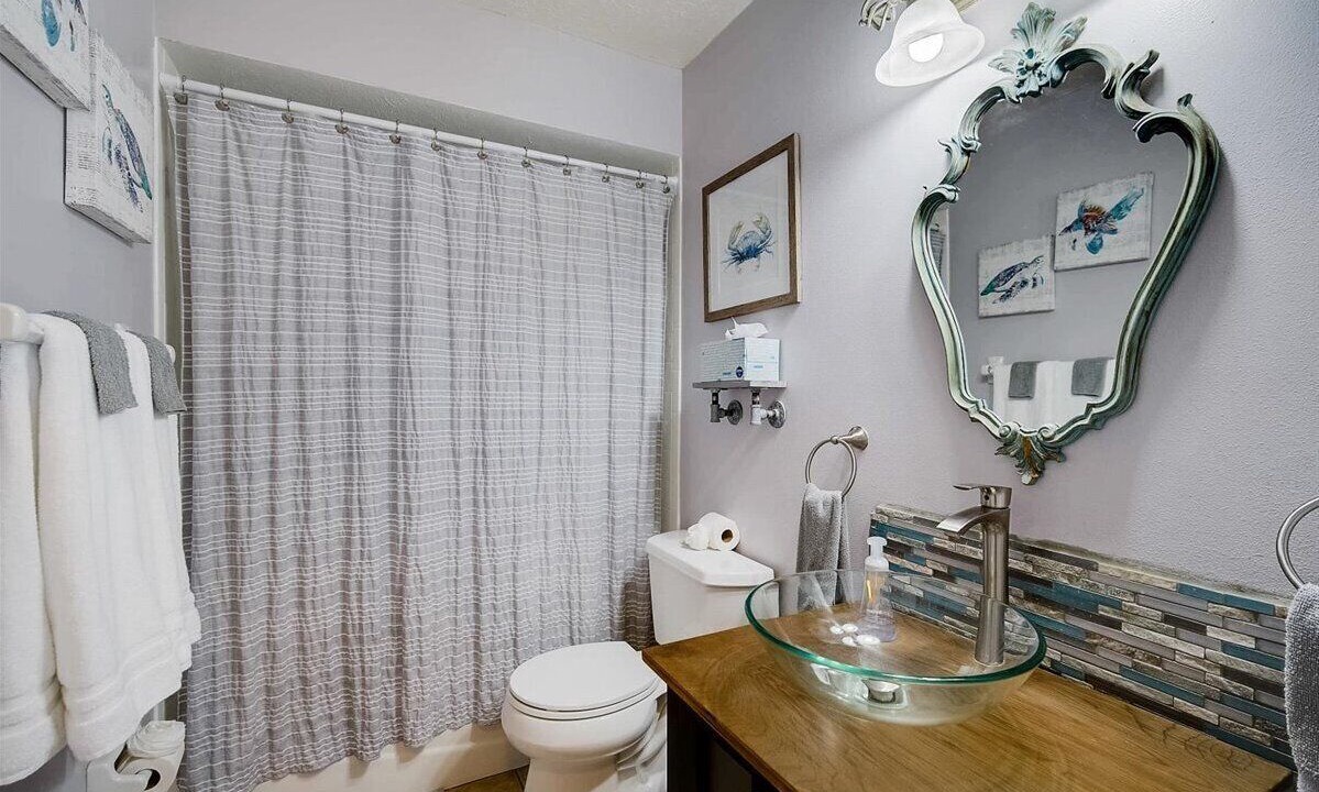 Photo of Bathroom in Country Oaks