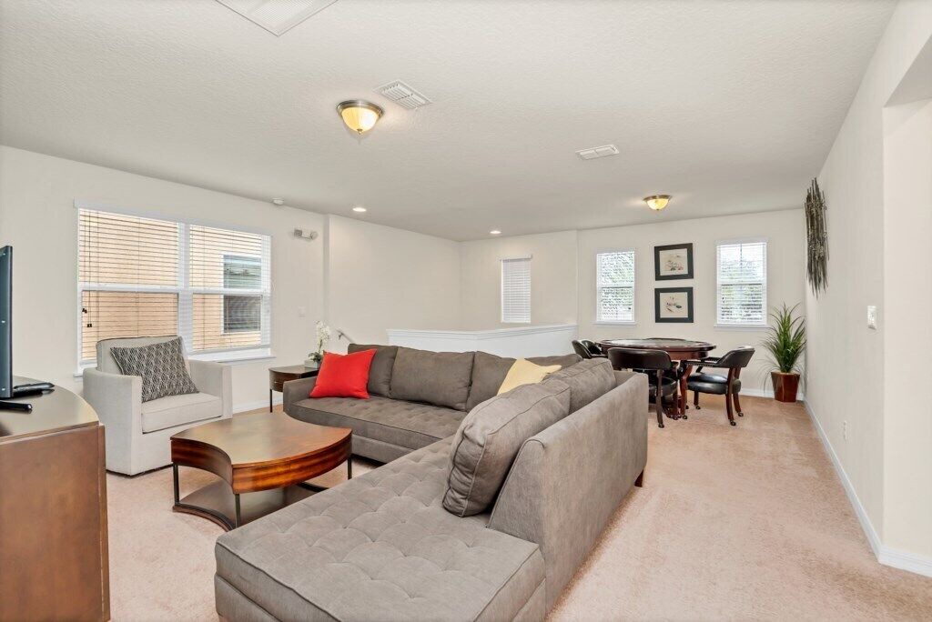 Photo of Livingroom in West Haven