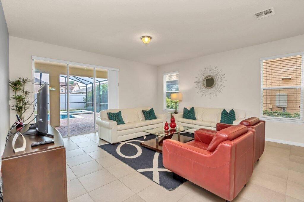 Photo of Livingroom in West Haven