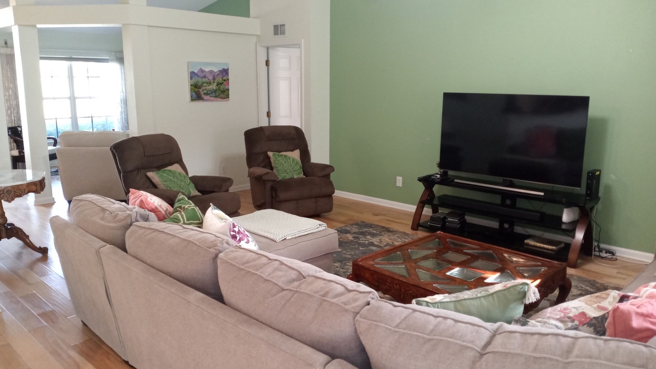 Photo of Livingroom in Interchange Square