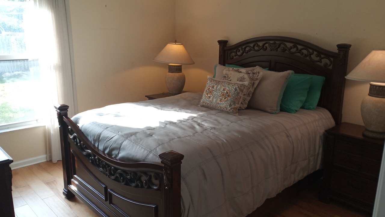 Photo of Bedroom in Interchange Square