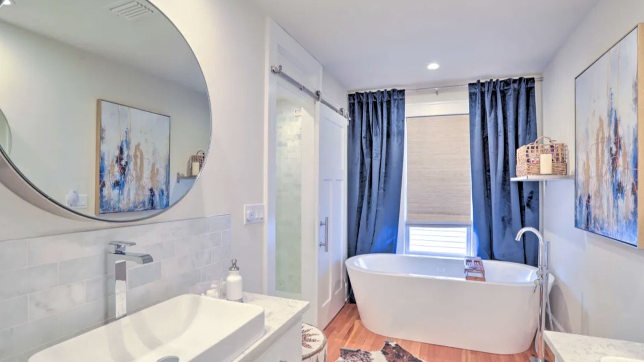 Photo of Bathroom in Historic Old Northeast