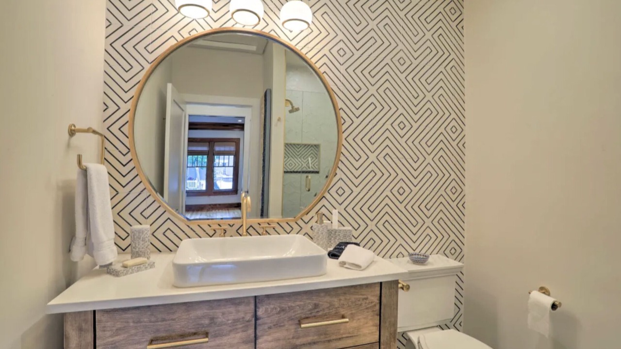 Photo of Bathroom in Historic Old Northeast