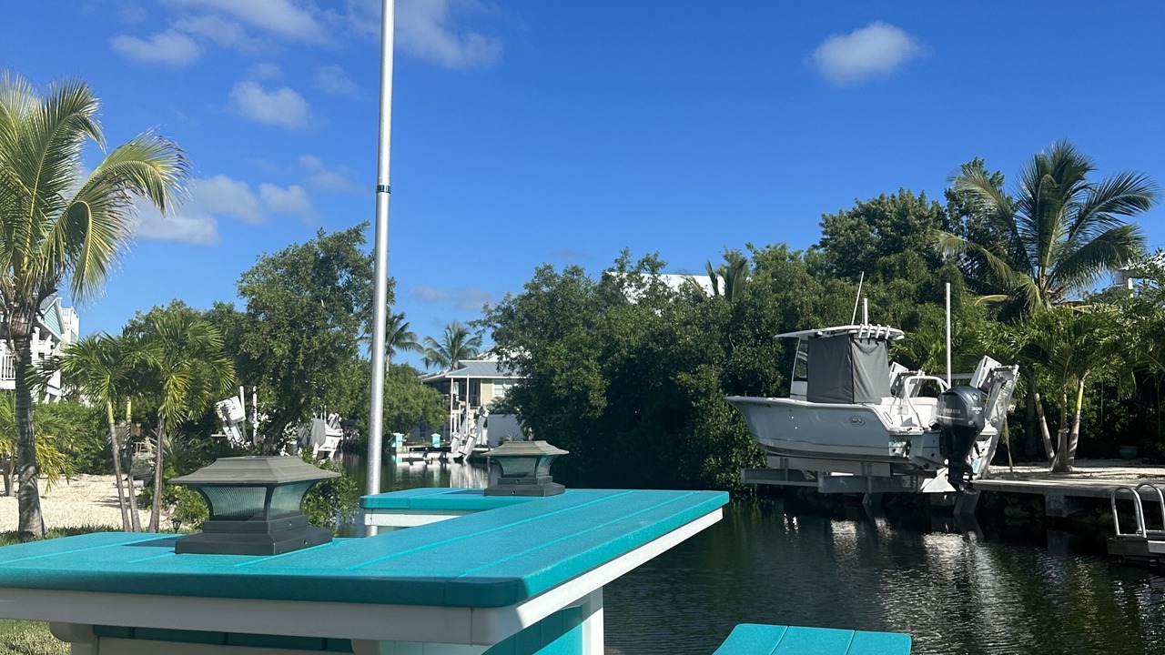 Photo of Outdoor in Breezeswept Beach Estates