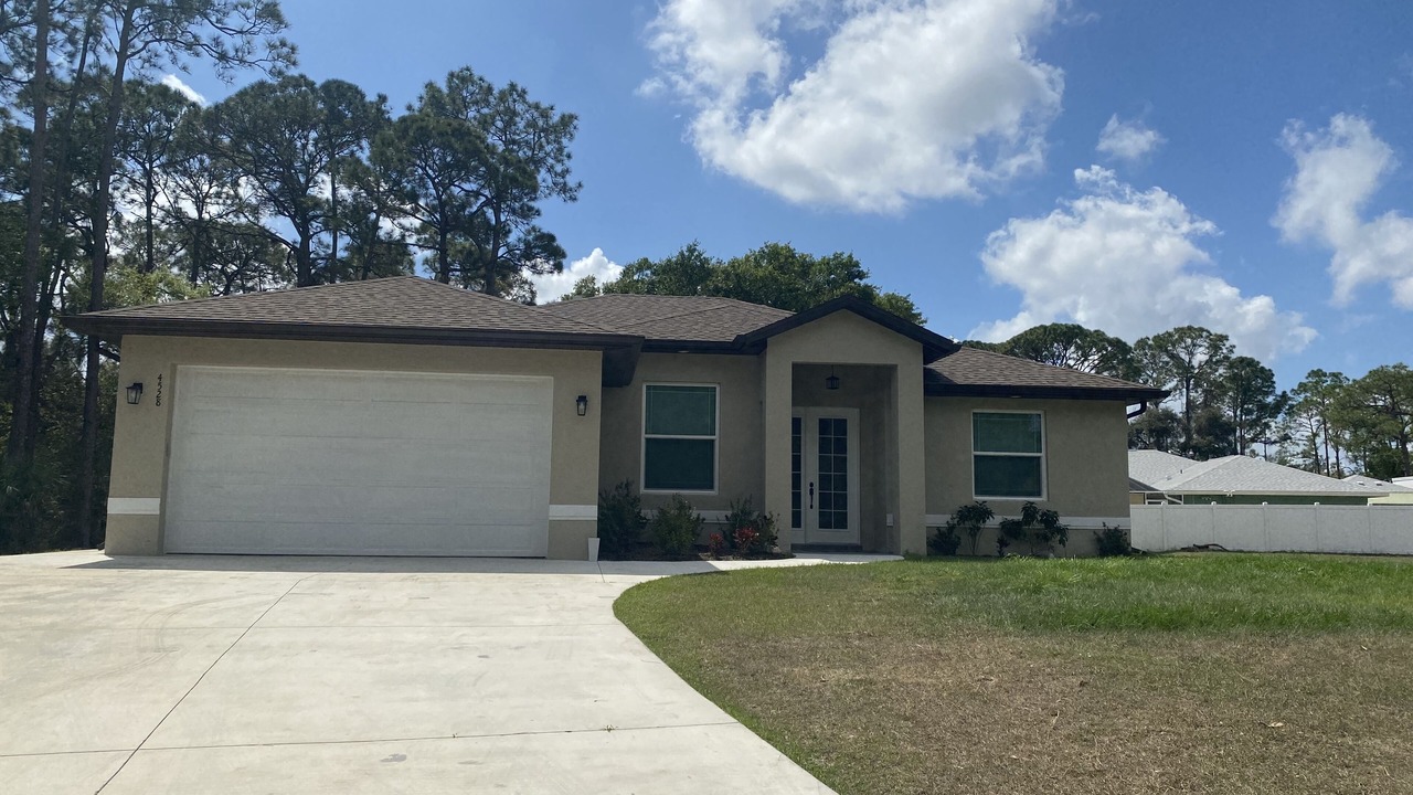 Photo of Outdoor in North Port