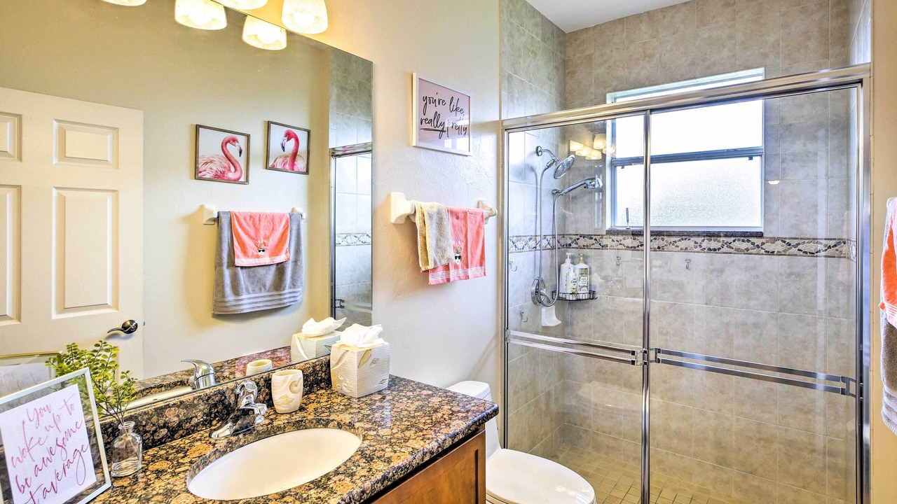 Photo of Bathroom in Caloosahatchee