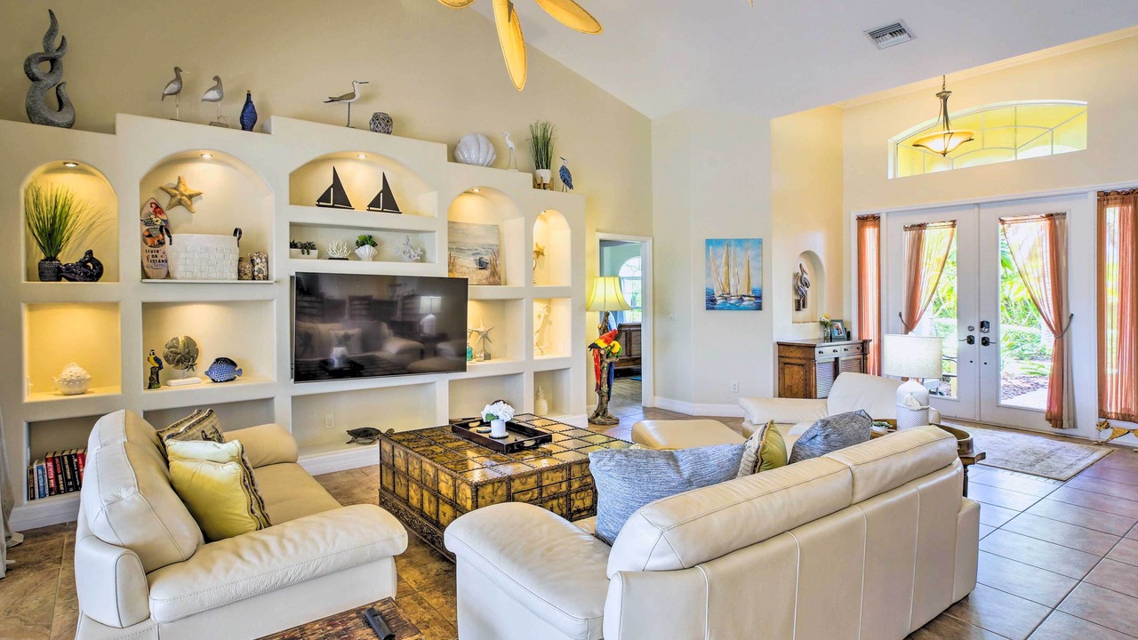 Photo of Bedroom in Caloosahatchee