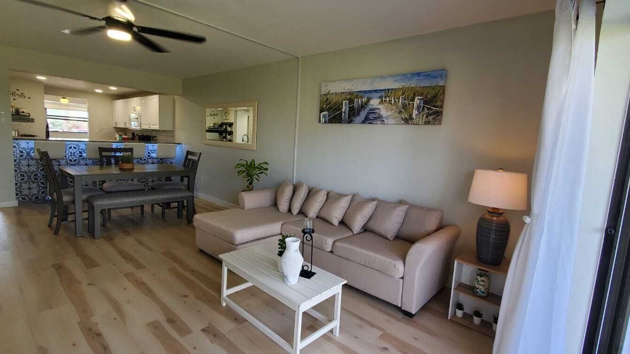 Photo of Livingroom in Ponce Inlet