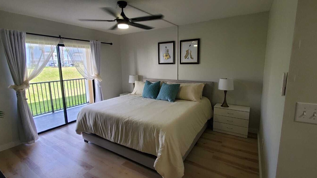 Photo of Bedroom in Ponce Inlet