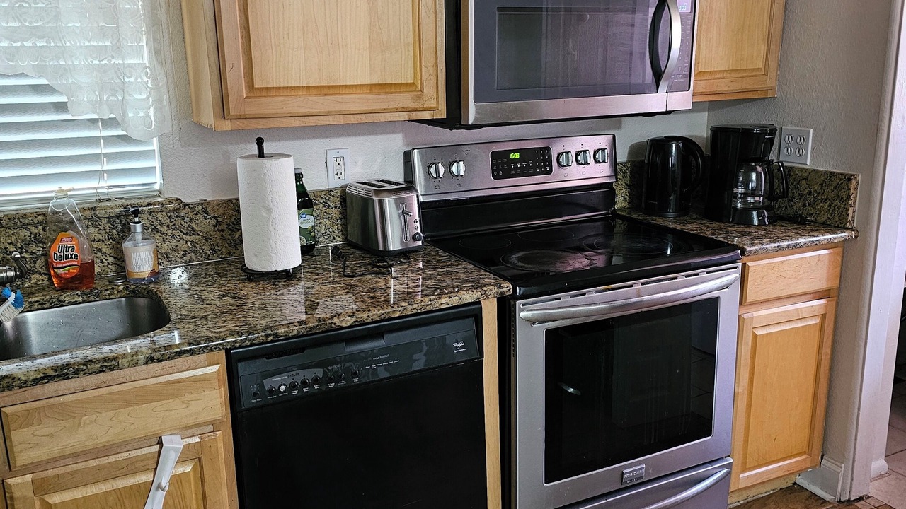 Photo of Kitchen in Fairview Shores