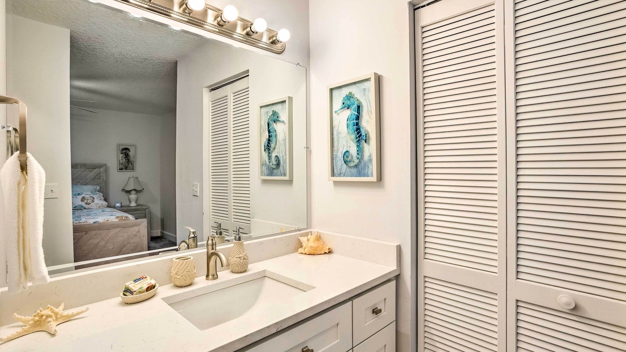 Photo of Bathroom in North Palm Beach Heights